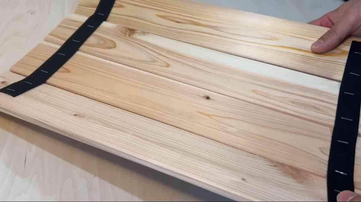 ダイソー┃高さが変えられるバスケット