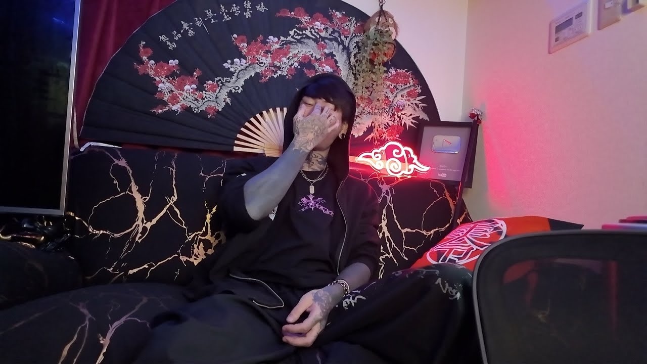 アダルト系の過激な動画が理由？活動休止に追い込まれた人気YouTuber【話題のニュース】