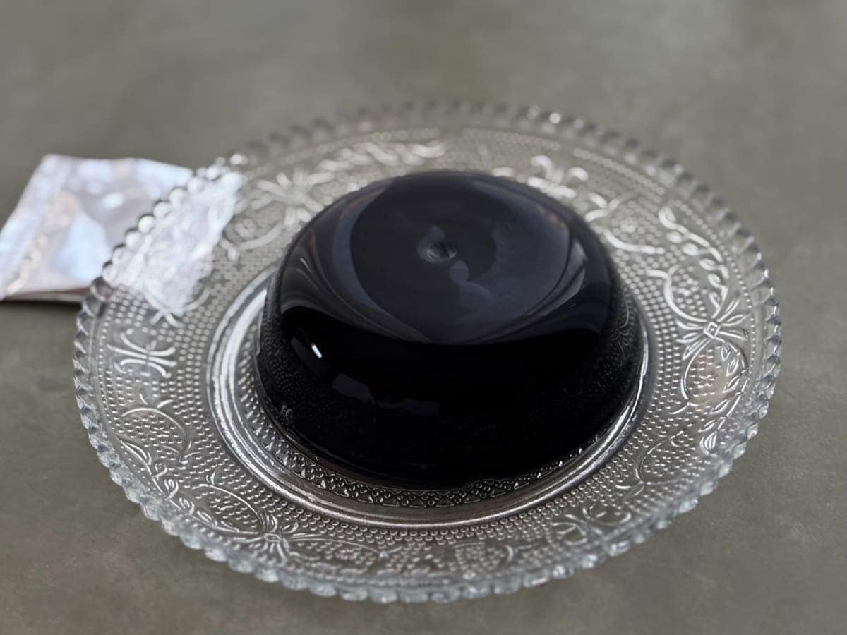 ローソン「漆黒の苺ゼリー」