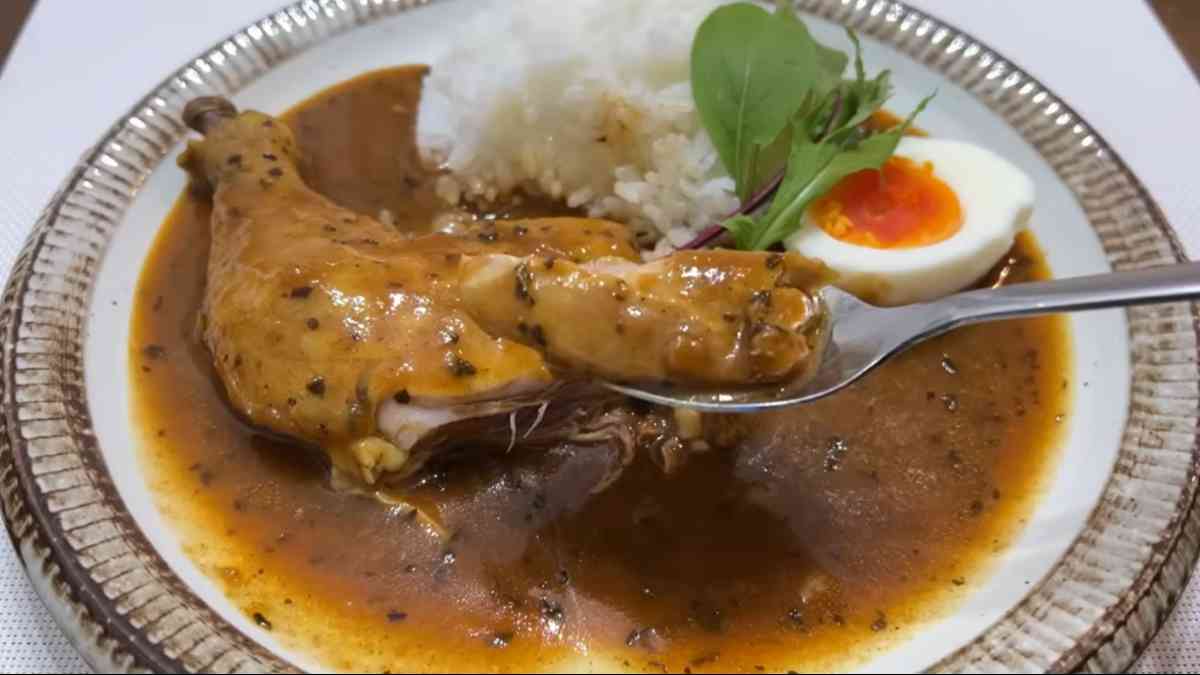 業務スーパーの「スパイシーカレーチキンレッグ」