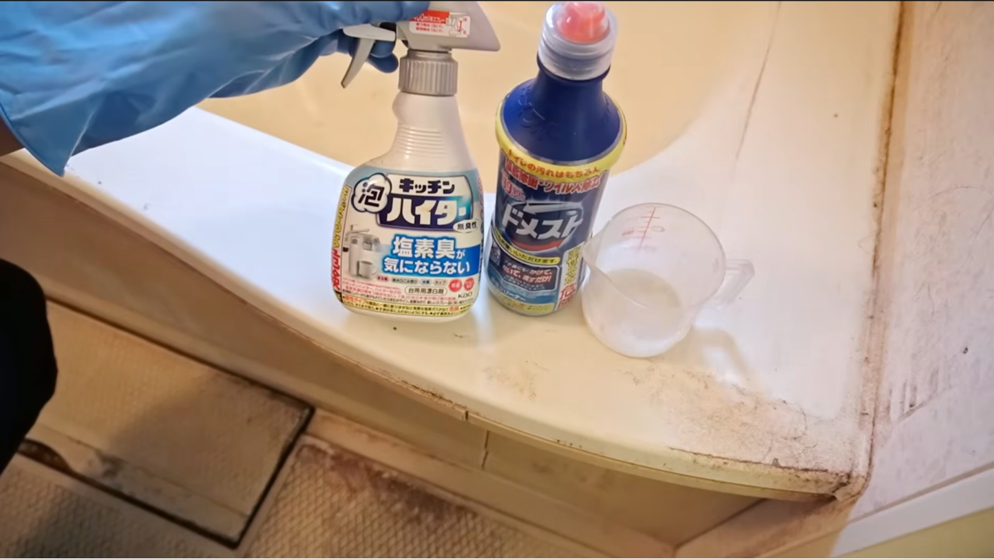 お風呂のカビ掃除