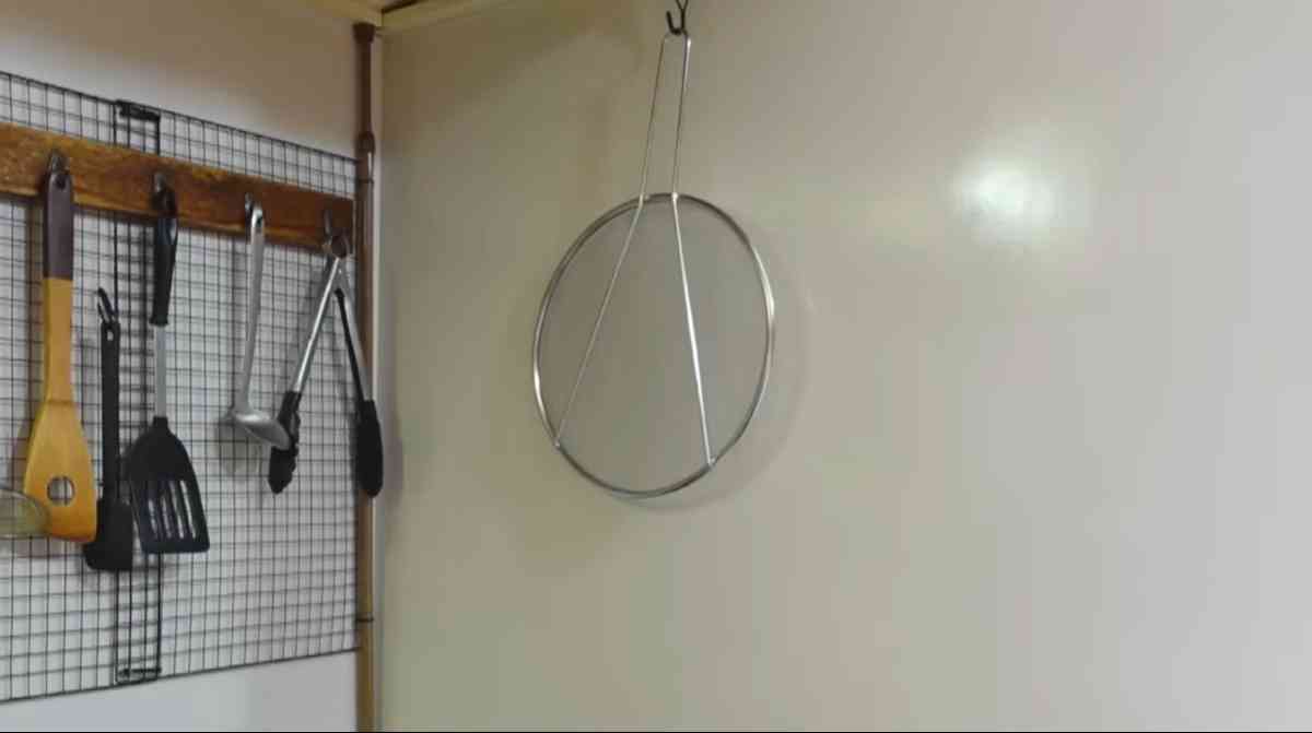 ダイソー┃油はね防止ネット