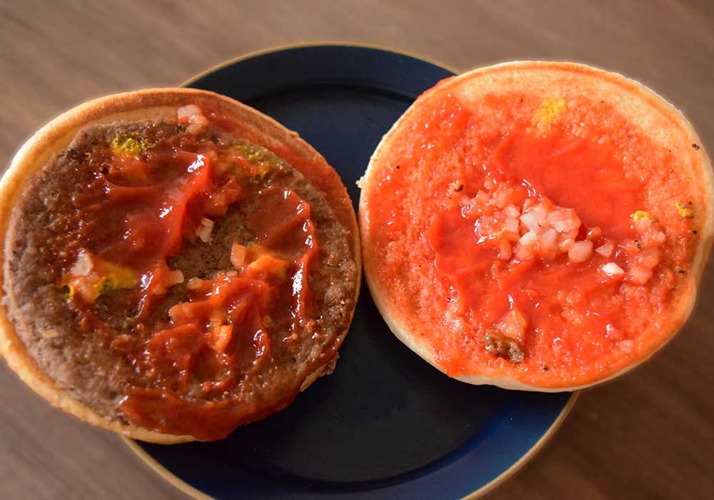 ハンバーガー類のトッピングやソースを増量する