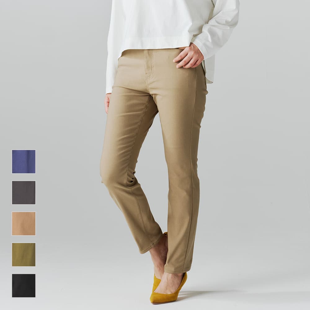 ワークマン「レディースウィモーションストレッチウォームパンツ」