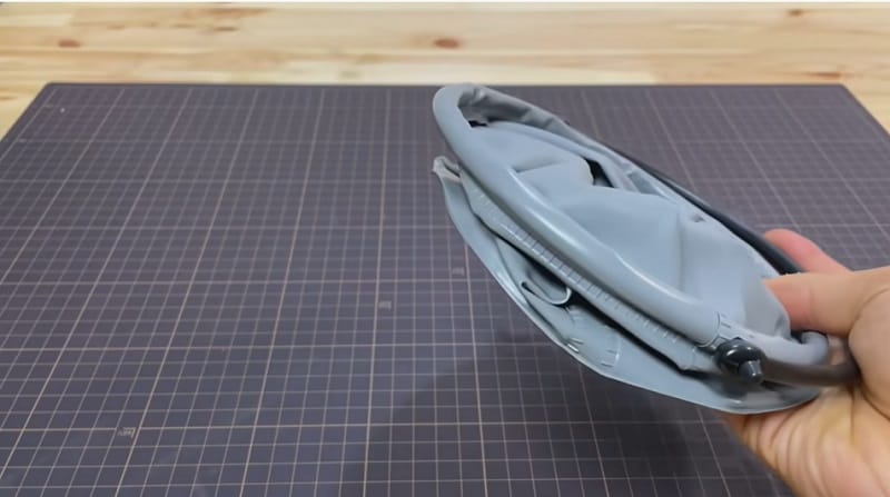 【セリア】110円の折りたたみバケツをレビュー！超コンパクトでアウトドアに◎