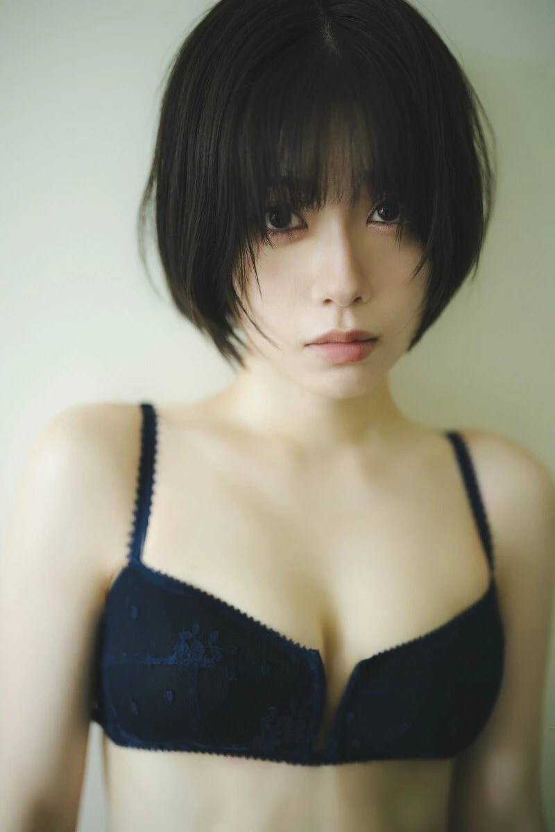 礒部花凜最新デジタル写真集『かりんとりっぷ～prologue～』（撮影／カノウリョウマ）