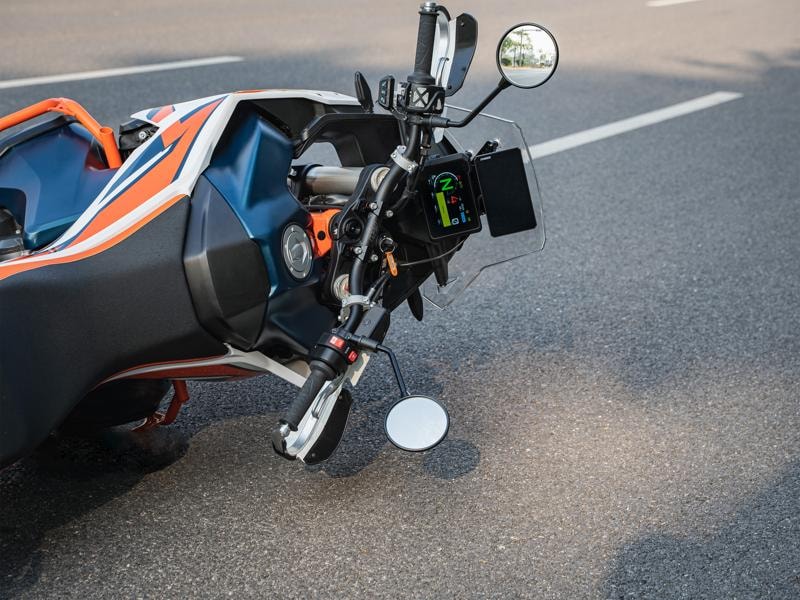 TANAX　SRS-050　スマートライドモニター　AIO-5EVO　新登場