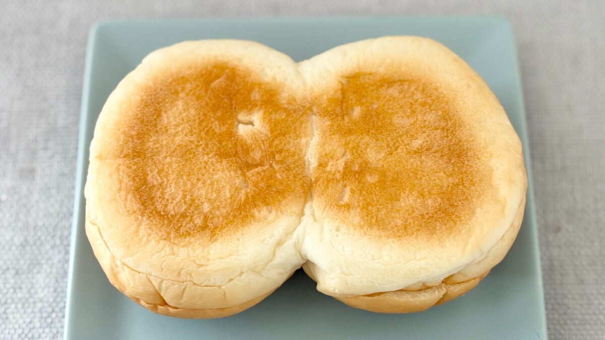 「すごく学校の味」【ファミマ×ウマ娘】のコラボパンが給食っぽいと評判