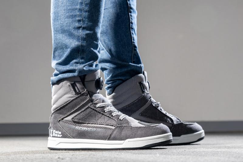 ライディングシューズSCOYCO(スコイコ)史上最高水準の機能とデザイン!有名YouTuberのフォアグラさんコラボレーションした「MT107WP」の発売がスタート