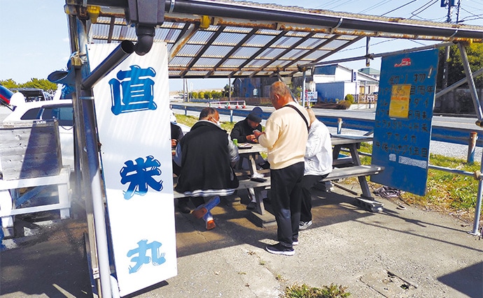 関東エリアの【船釣り特選釣果】鹿島沖のマダコ解禁!エギタコ釣りで1kg超えの良型が続出