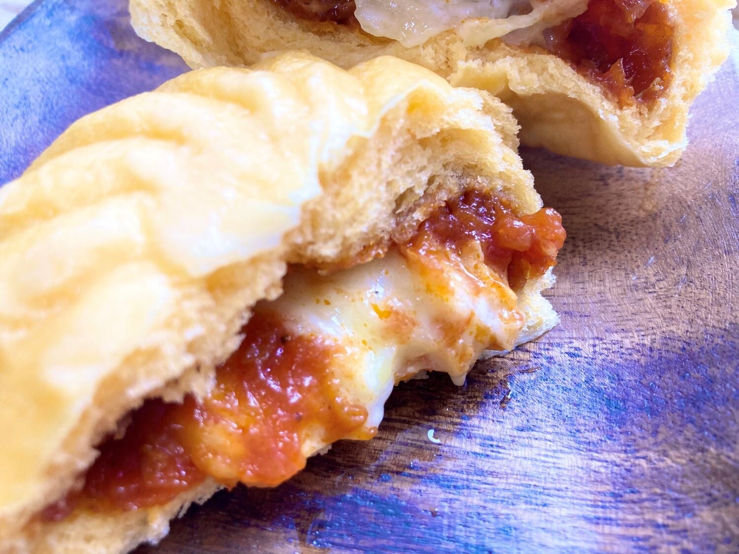 「明日も買っちゃう」「ヤバすぎ」【ファミマ】もっちりふかふか♪ この冬、絶対たべてほしい新中華まん