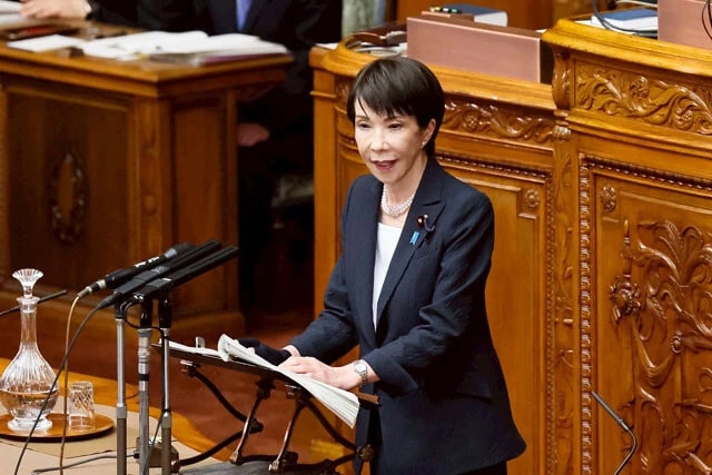 第221回国会で施政方針演説を行う高市内閣総理大臣