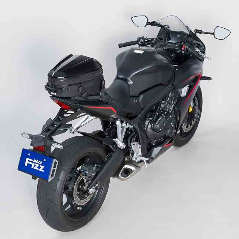 タナックスから新製品「シェルシートバッグ」が2/20発売！ 3.5L～25Lまで 容量で選べる4種 記事9