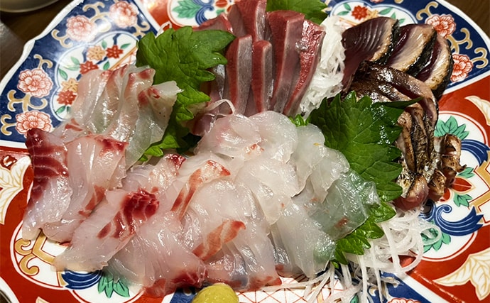 沖磯フカセ釣り43cm筆頭に良型クロ（メジナ）連発【大分】尾長グレも顔見せ