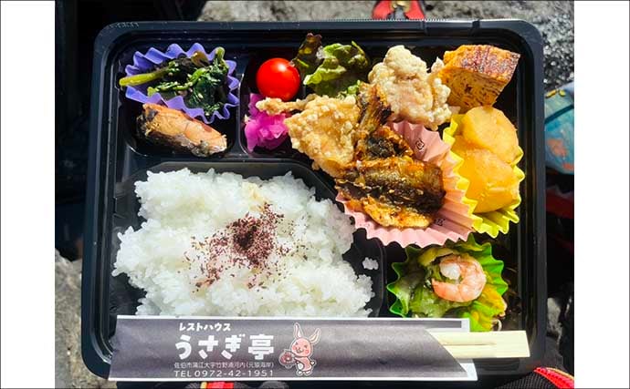 美味しそうな良型クロ（グレ）乱舞！磯フカセ釣りで45cm頭に本命続々【大分・蒲江】