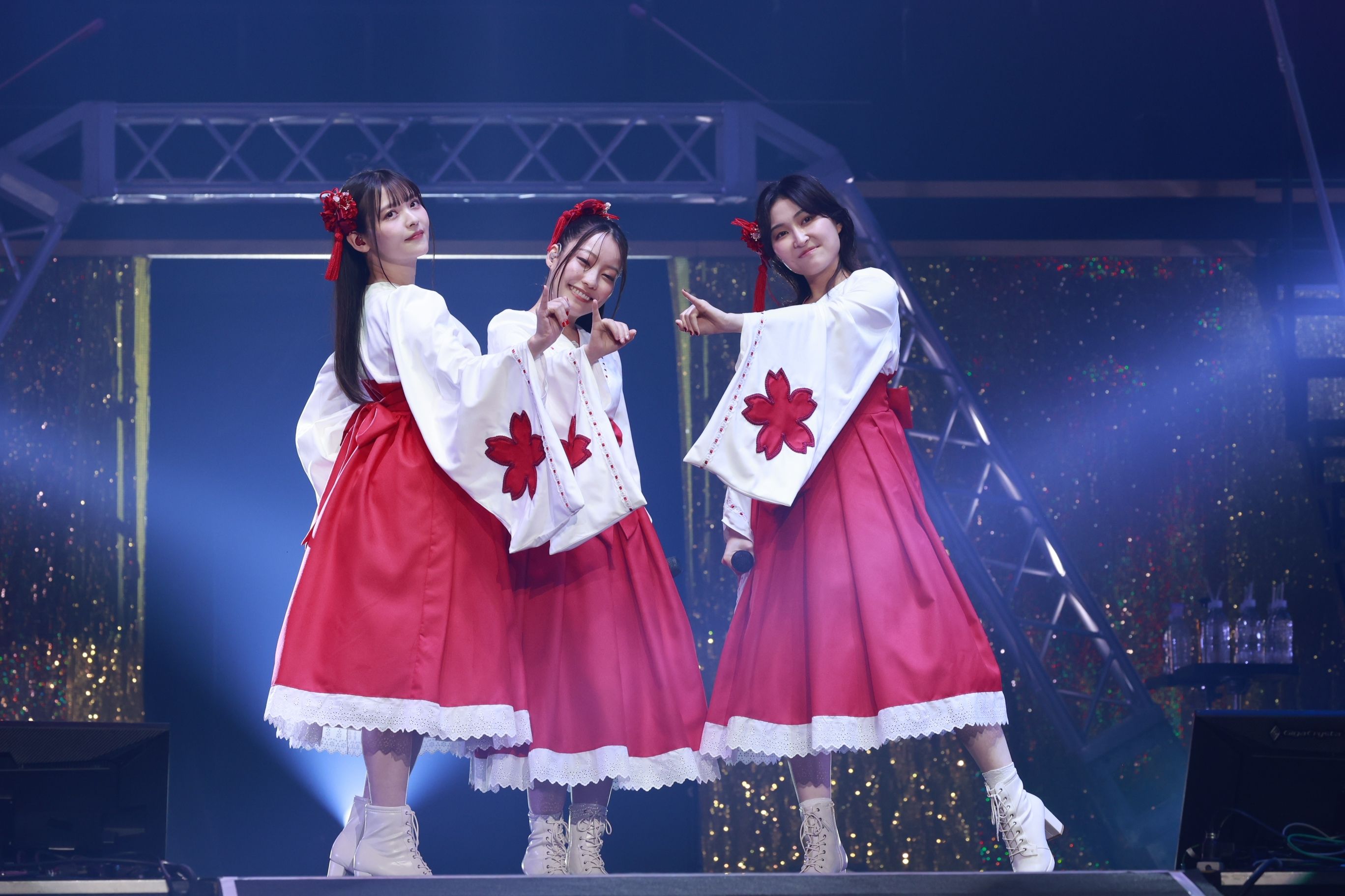 「Lemino presents ANIMAX MUSIX 2024 FALL」に登場した甘神三姉妹　※提供写真