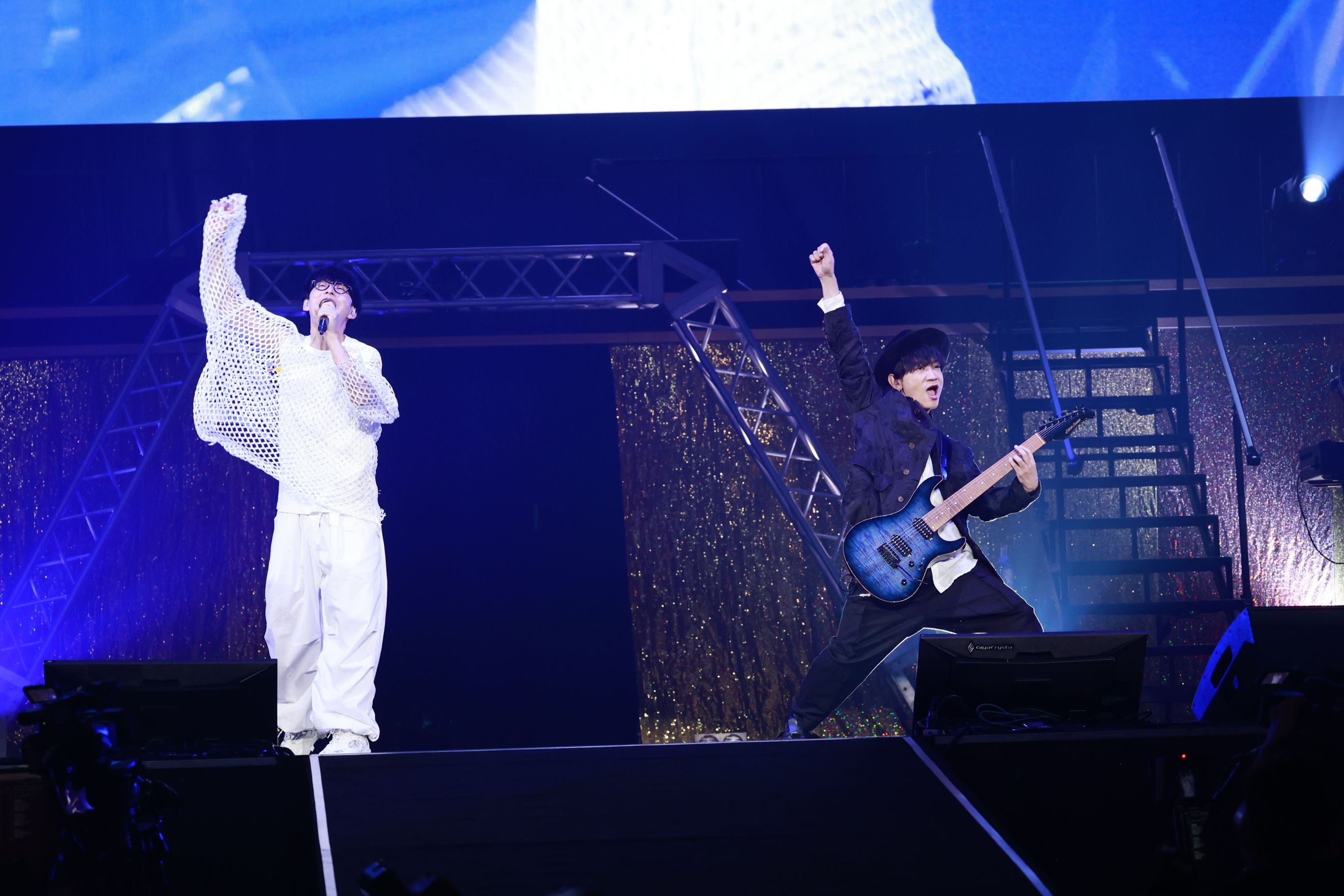 「Lemino presents ANIMAX MUSIX 2024 FALL」に登場したオーイシマサヨシ、Tom-H@ck　※提供写真