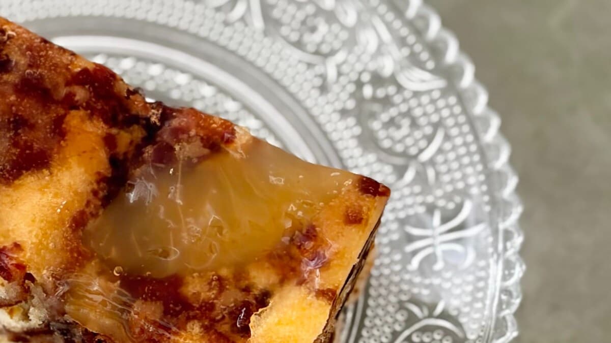 しっとり生地にサクッとりんごが合う！【セブン】満足度高めの新作ケーキ