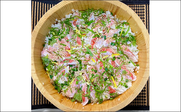 「フラッシャーサビキで赤いダイヤを狙う！」半夜キンメダイ釣りで2ケタ釣果達成【恵津丸】