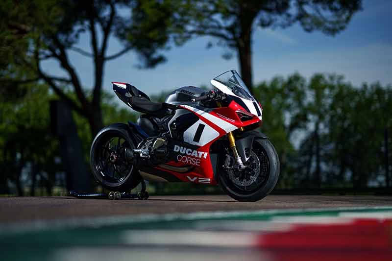 パニガーレV2スーパークアドロ・ファイナル・エディション 記事7