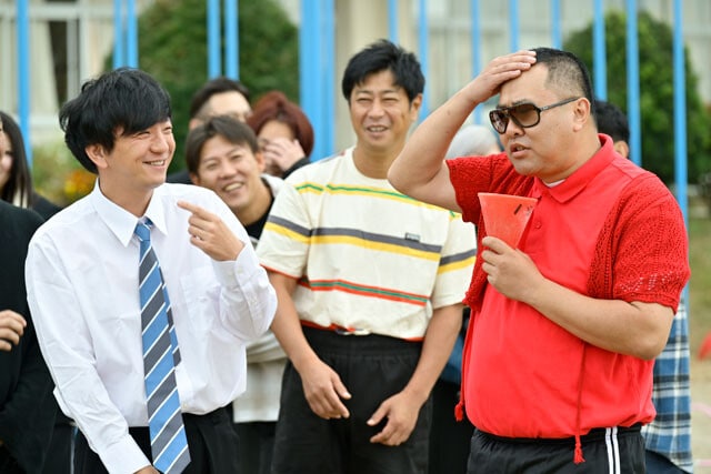 収録の最後に恒例となっている、とにかく明るい安村がその日の参加芸人にむちゃぶりをする「エンディングの安村さん」はHulu限定だが人気のコンテンツ