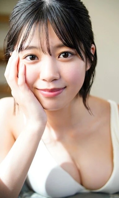 磯村美羽デジタル写真集『スパイになりたいw』／撮影：佐藤佑一