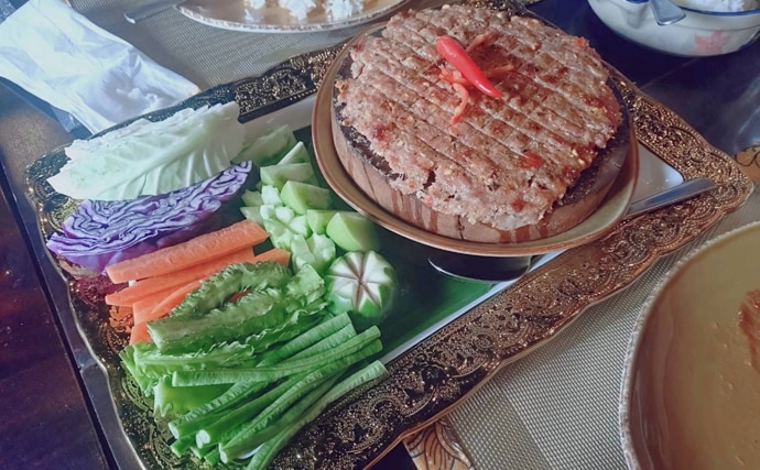 日本で人気の観賞用熱帯魚も国が変われば貴重な食材だった？