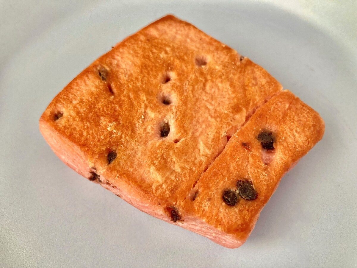 いちごの香りがしない?3個なんて余裕?【セブン】いちごとチョコのブリオッシュ