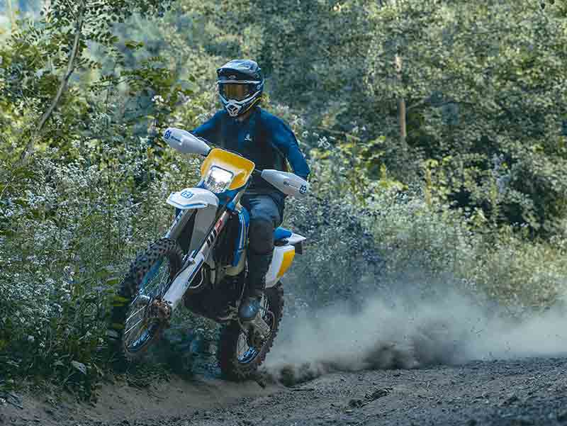 【ハスクバーナ・モーターサイクルズ】MY2025 のオフロードモデルがお得なチャンス!「0%クレジットキャンペーン」を7/19より実施 記事2