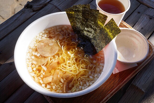 温かいお茶がまた嬉しい