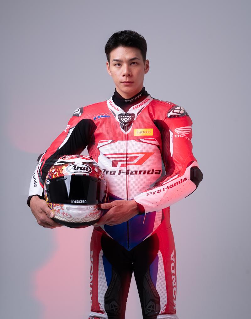 レーシングライダー中上貴晶選手がブランドアンバサダー「Team