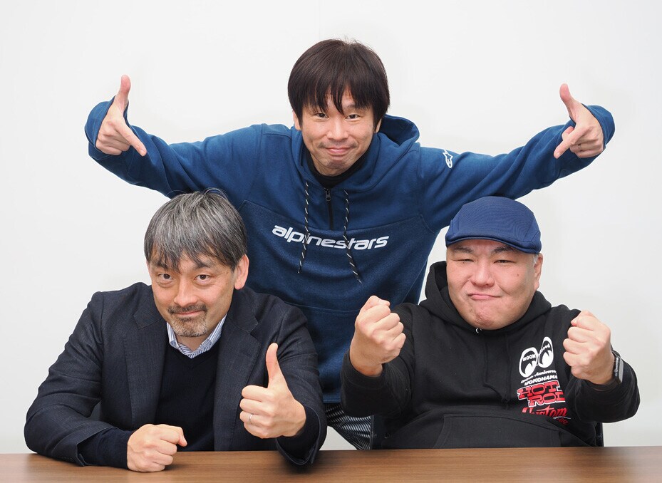 （左から）ヤングマシン・松田大樹編集長、司会・青木タカオ、バイクのニュース・千葉大編集長
