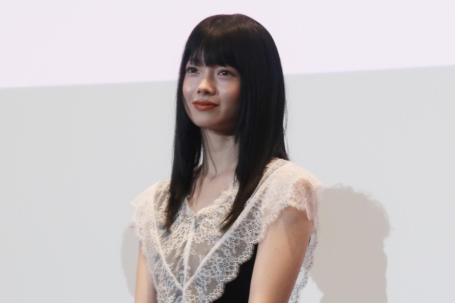 映画「ミーツ・サ・ワールド」初日舞台挨拶