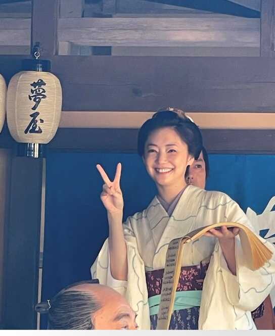 Instagram:倉科カナ(@kanakurashina_official)より