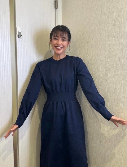 Instagram:岡副麻希(@maki_okazoe_official)より