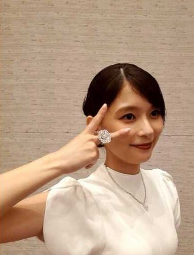 Instagram:芳根京子(@yoshinekyoko)より