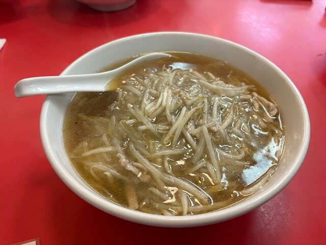 「もやしそば」（800円）