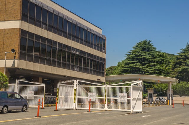 米海軍横須賀基地。サイトウ青年の冒険はここから始まった