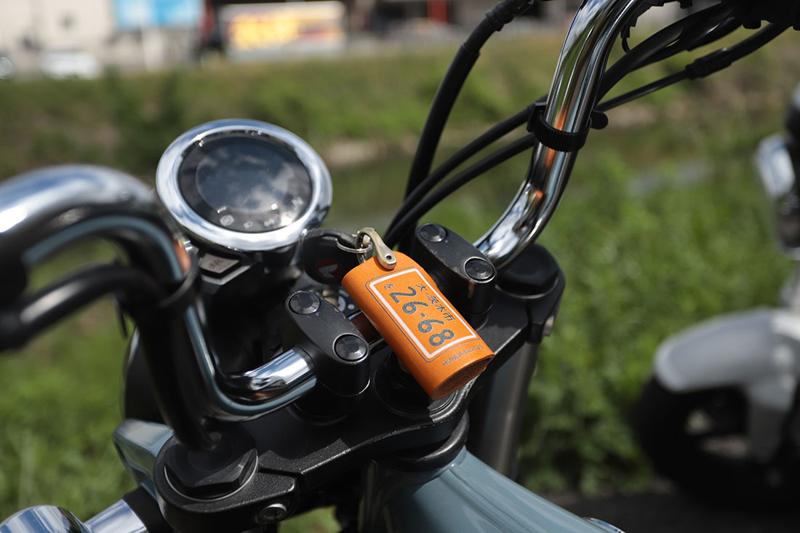 バイク好きパパに贈りたい!愛車のナンバープレートでつくる本革キーケース。1000円OFF「父の日早割」キャンペーンを6/1まで開催中。