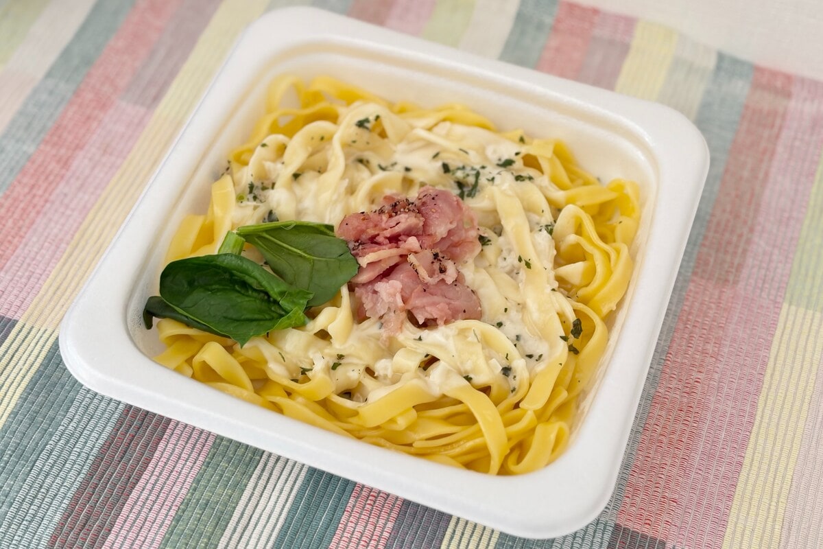 500円以下なんてお得すぎる【ファミマ】の生パスタは味も食感も本格派