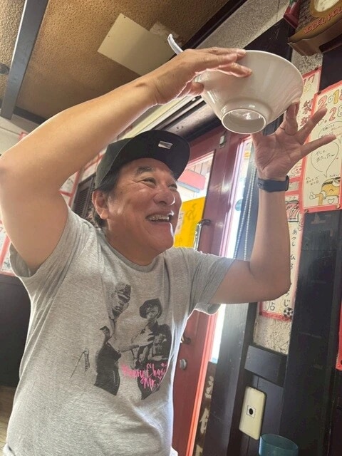 丼の底に「777」と書いてあれば当たり