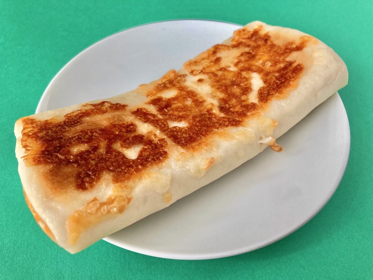 味のバランスがバッチリ！【ローソン】「もっちりとしたパニーニ」の新作登場！！