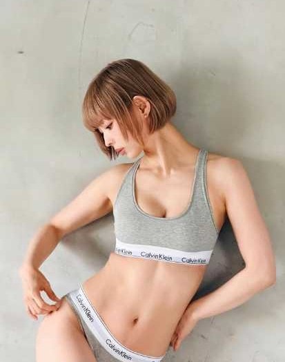 Instagram:最上もが(@mogatanpe)より