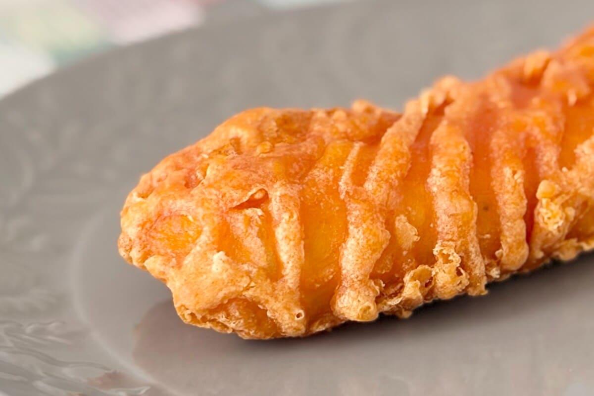 「美味すぎか」「常設にしてくれ」【ファミマ】濃厚味のチキンが話題