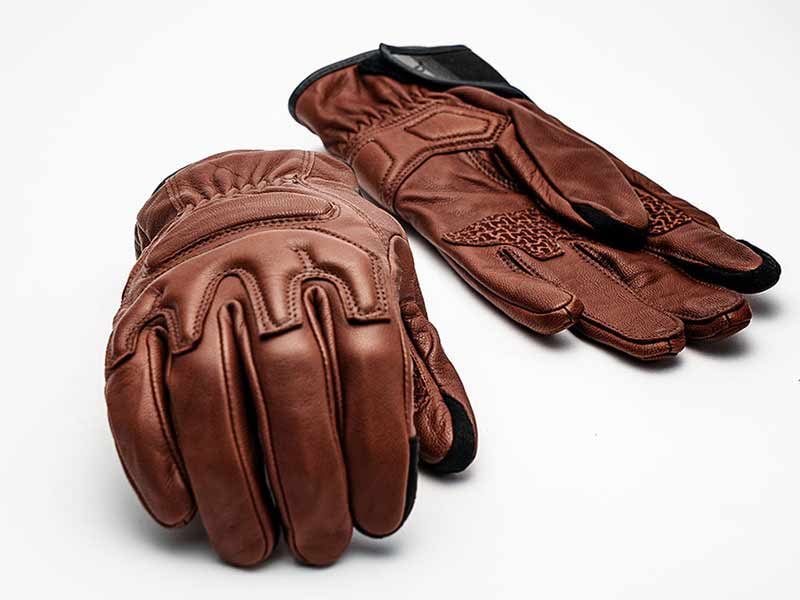 クシタニの2026春夏ツーリンググローブは全7モデル展開、46worksコラボモデルが新登場 記事4