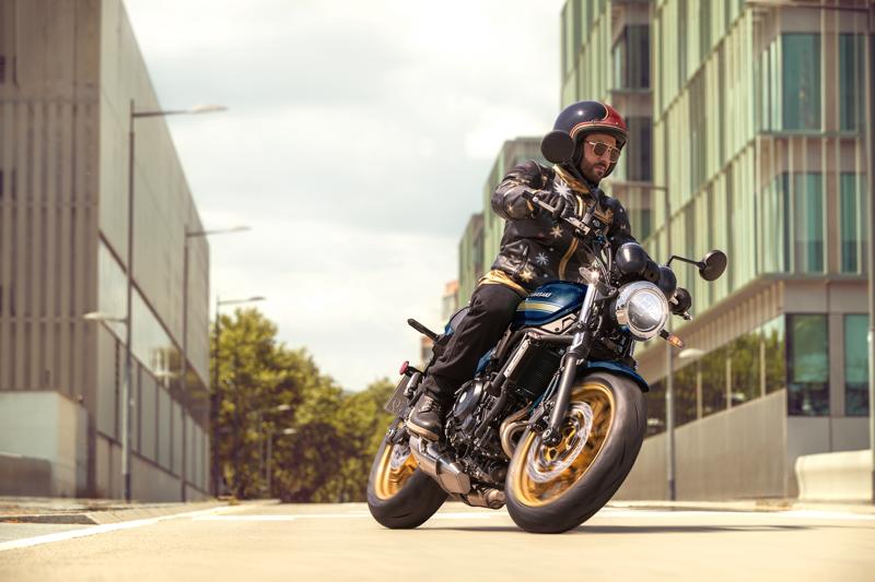 レトロスポーツモデル「Z650RS」に新たなカラーリングが登場|2025年11月15日発売