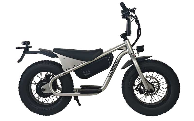 特定小型原付「wonkey」シリーズに新色 SILVER が登場/36V・48V両モデルで12/12発売 記事5