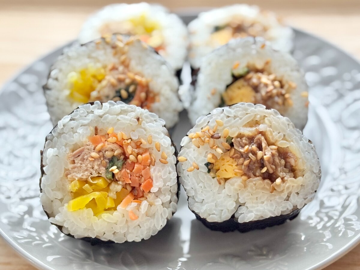 あなたはどっち派？【ファミマ】2種類の味と食感が楽しい韓国グルメが登場