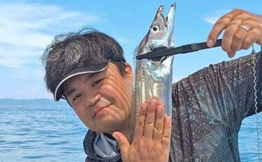 豊後水道エリアのテンヤタチウオ釣りで指5本幅の良型手中【山口】二枚潮を読み切り攻略成功