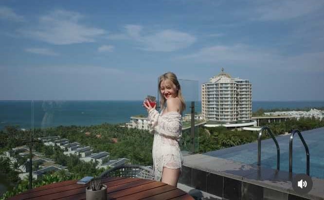 Instagram:久住小春(@koharu_kusumi.official)より